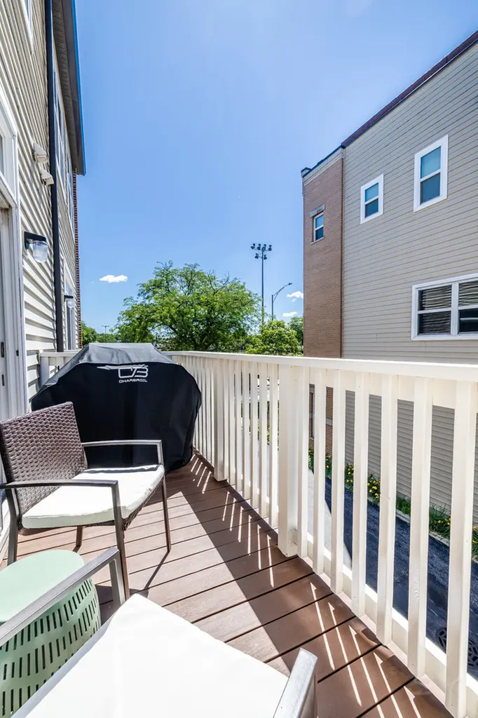 947 West 36th Street Chicago IL 60609