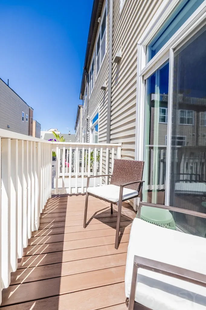 947 West 36th Street Chicago IL 60609