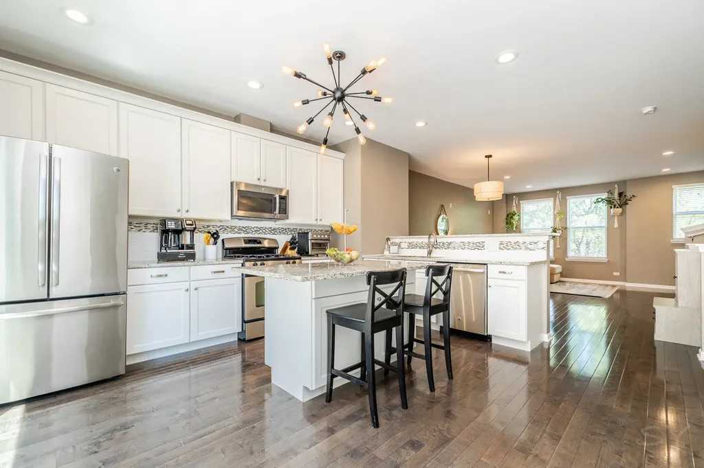 947 West 36th Street Chicago IL 60609