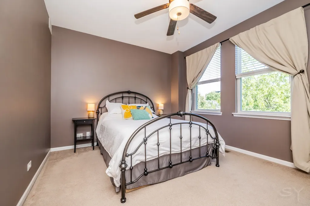 947 West 36th Street Chicago IL 60609