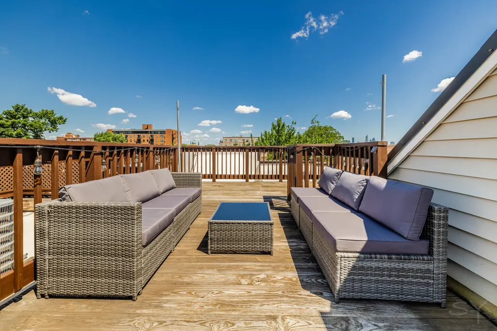 947 West 36th Street Chicago IL 60609
