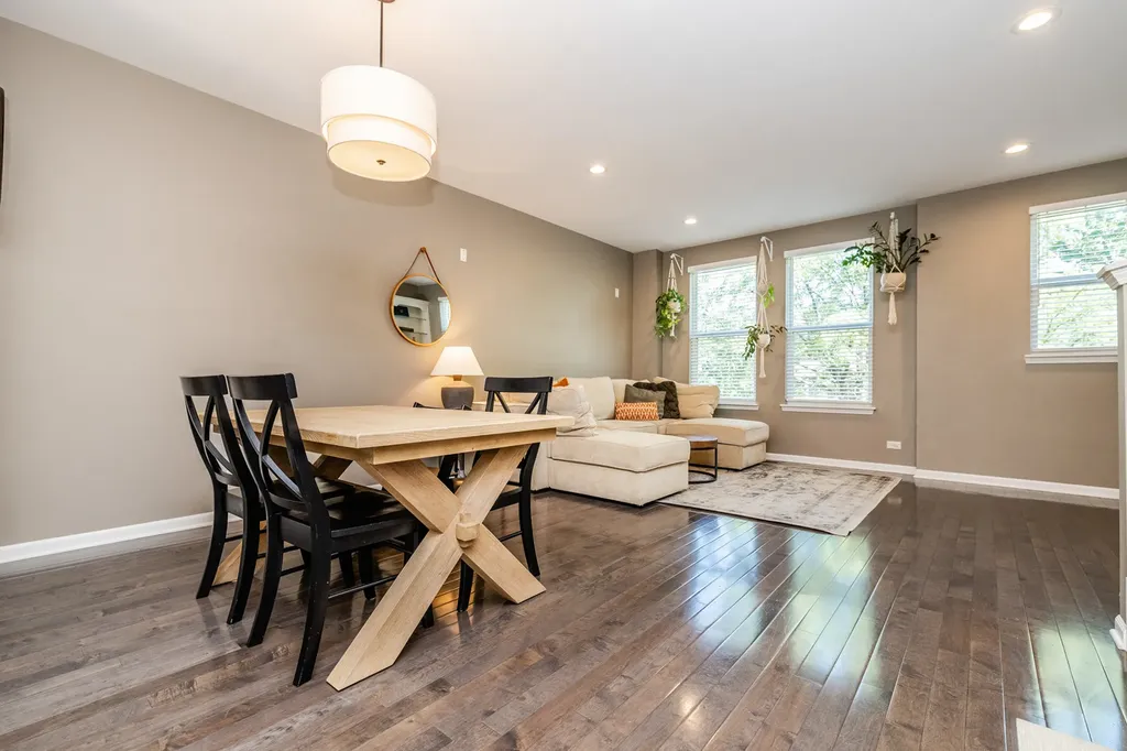 947 West 36th Street Chicago IL 60609
