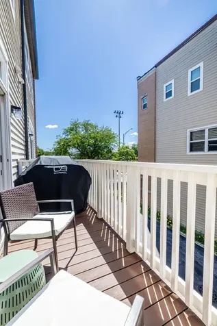 947 West 36th Street Chicago IL 60609