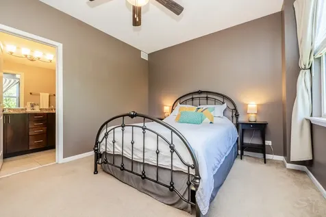 947 West 36th Street Chicago IL 60609