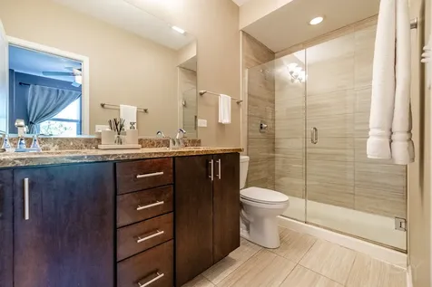947 West 36th Street Chicago IL 60609
