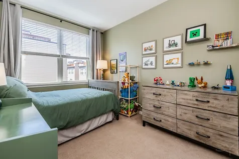947 West 36th Street Chicago IL 60609