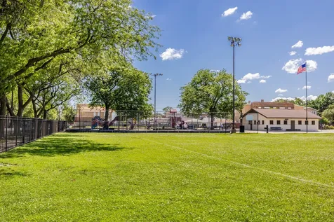 947 West 36th Street Chicago IL 60609