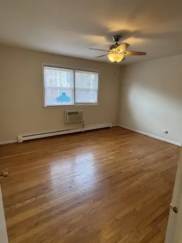 6921 North Ashland Boulevard Chicago IL 60626