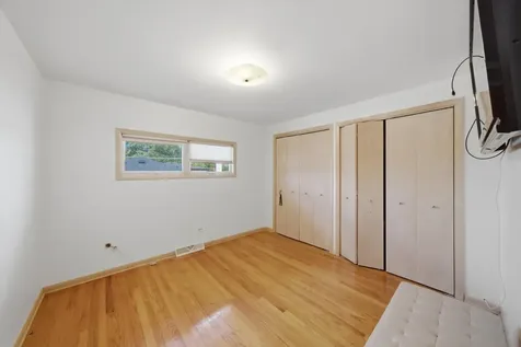 10623 Windsor Drive Westchester IL 60154