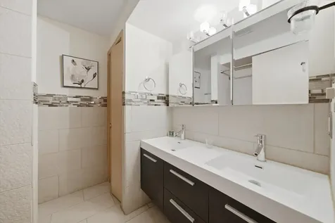 10623 Windsor Drive Westchester IL 60154