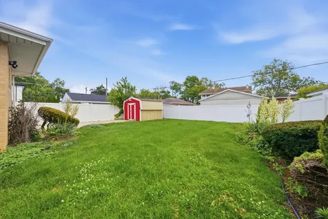 10623 Windsor Drive Westchester IL 60154
