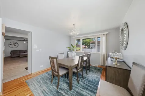10623 Windsor Drive Westchester IL 60154