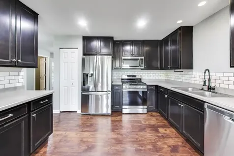 1239 Da Vinci Drive Hampshire IL 60140