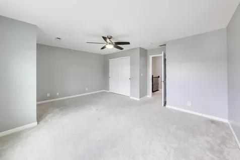 1239 Da Vinci Drive Hampshire IL 60140