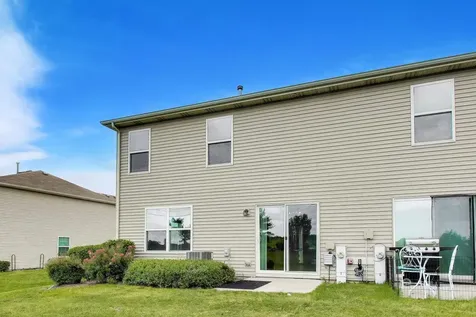 1239 Da Vinci Drive Hampshire IL 60140