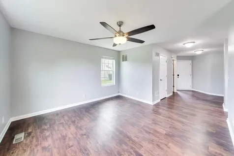 1239 Da Vinci Drive Hampshire IL 60140