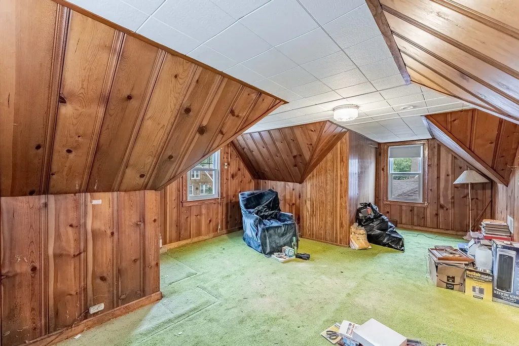 5621 North Drake Avenue Chicago IL 60659