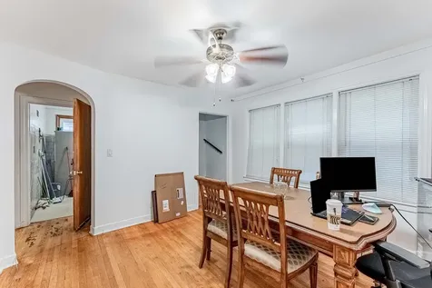 5621 North Drake Avenue Chicago IL 60659