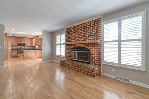 255 Lee Road Northbrook IL 60062