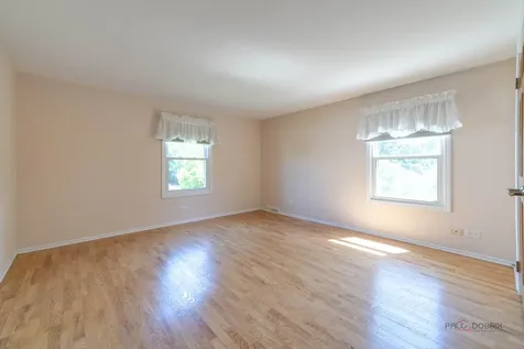 255 Lee Road Northbrook IL 60062