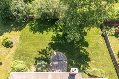 255 Lee Road Northbrook IL 60062