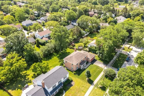 255 Lee Road Northbrook IL 60062