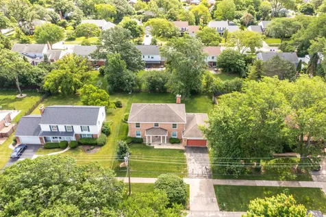 255 Lee Road Northbrook IL 60062