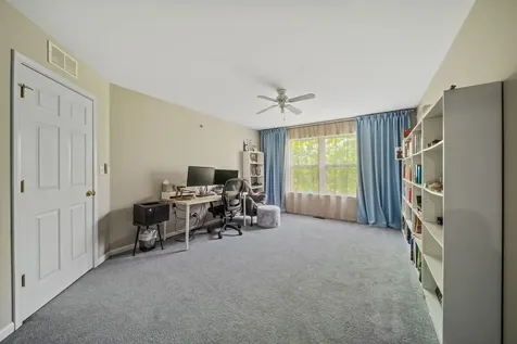 8132 Concord Lane Justice IL 60458