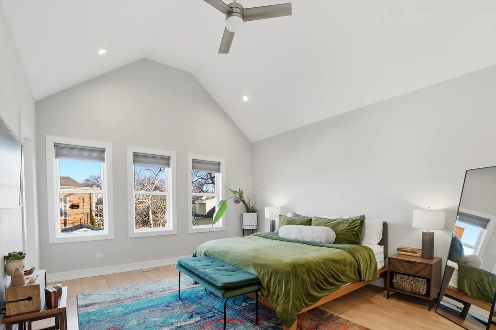 1635 North Central Park Avenue Chicago IL 60647
