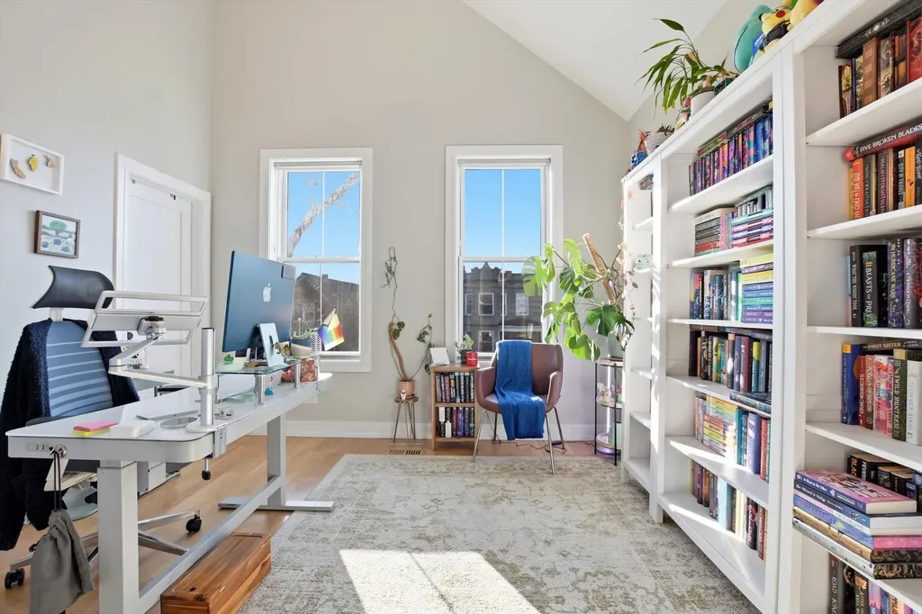 1635 North Central Park Avenue Chicago IL 60647