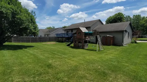 715 Cherry Tree Lane Genoa IL 60135