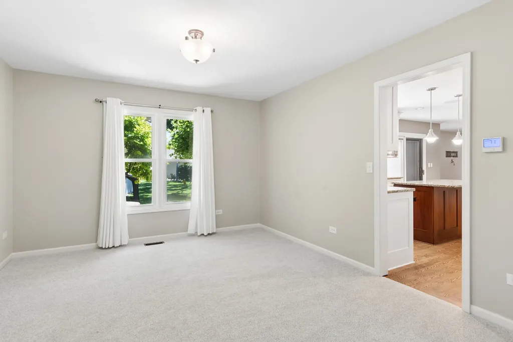 2408 Newport Drive Naperville IL 60565