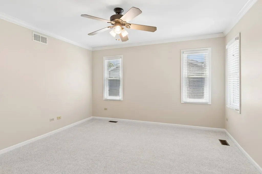 2408 Newport Drive Naperville IL 60565