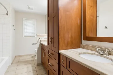2408 Newport Drive Naperville IL 60565