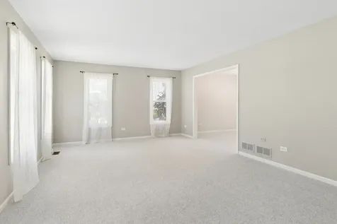 2408 Newport Drive Naperville IL 60565