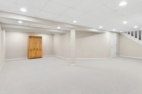 2408 Newport Drive Naperville IL 60565