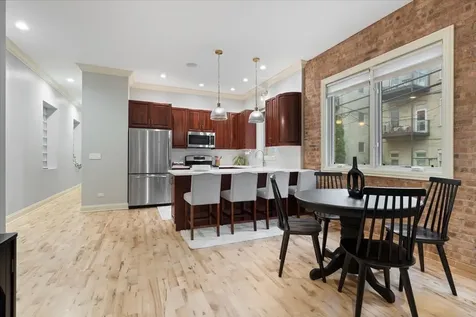 1355 West Erie Street Chicago IL 60622
