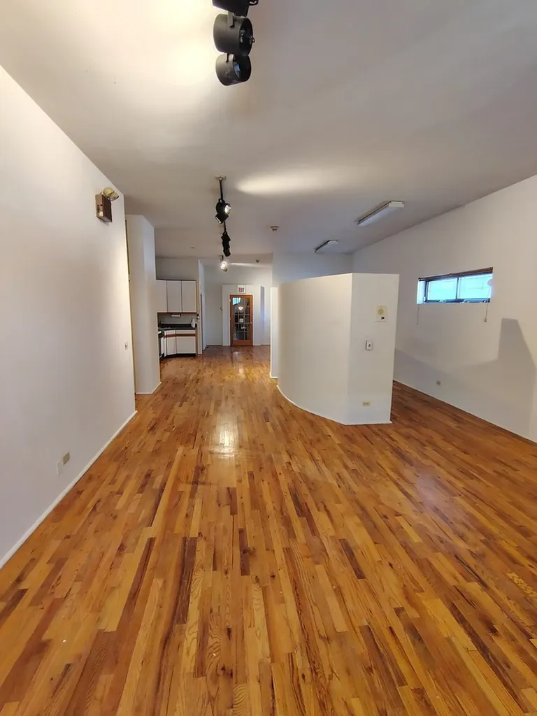 2059 West Grand Avenue Chicago IL 60612