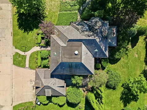 1507 Locust Street Sterling IL 61081
