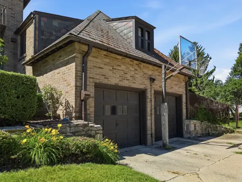1507 Locust Street Sterling IL 61081