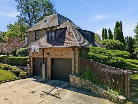 1507 Locust Street Sterling IL 61081