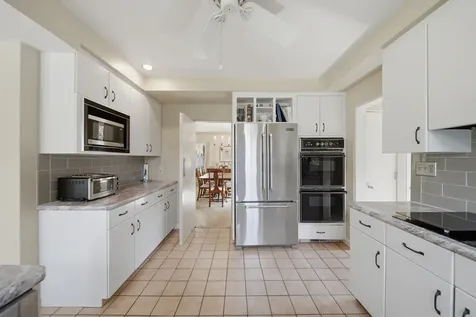 1507 Locust Street Sterling IL 61081