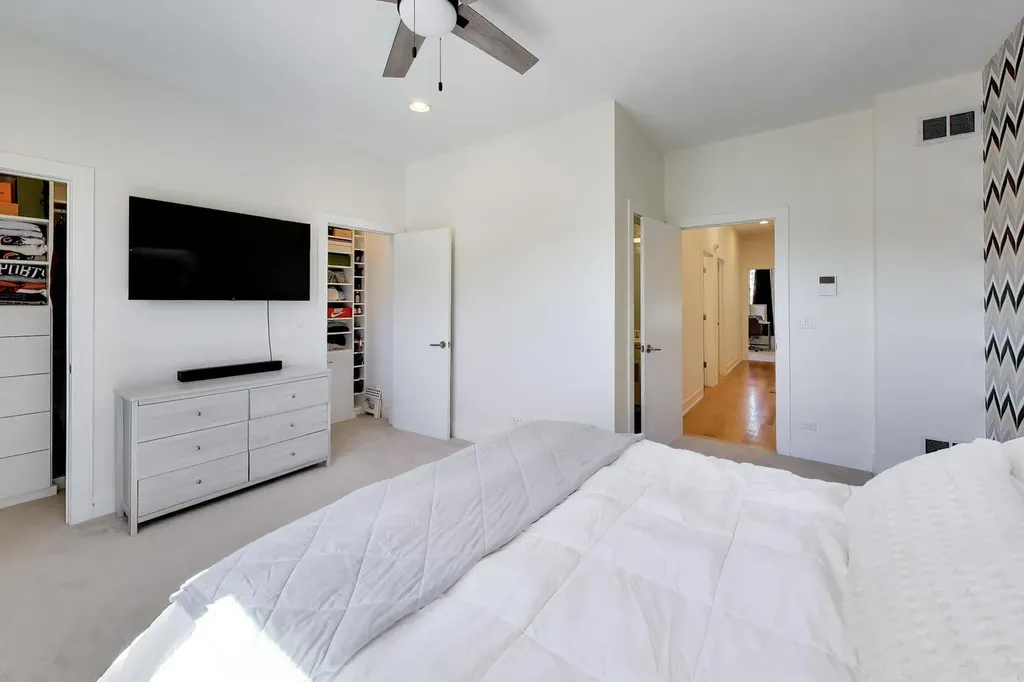 1621 North Spaulding Avenue Chicago IL 60647