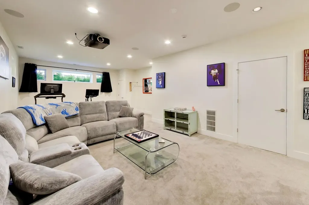1621 North Spaulding Avenue Chicago IL 60647