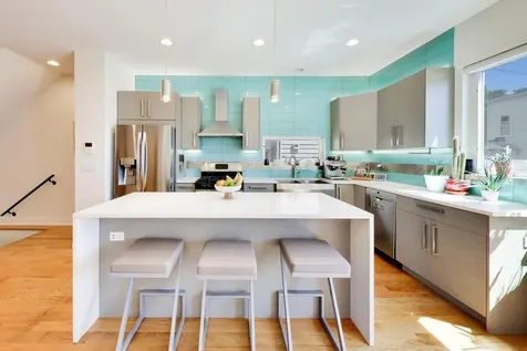 1621 North Spaulding Avenue Chicago IL 60647