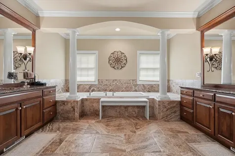 1309 Cross Creek Road Mahomet IL 61853