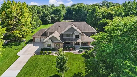 1309 Cross Creek Road Mahomet IL 61853