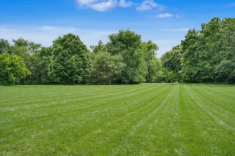 1309 Cross Creek Road Mahomet IL 61853