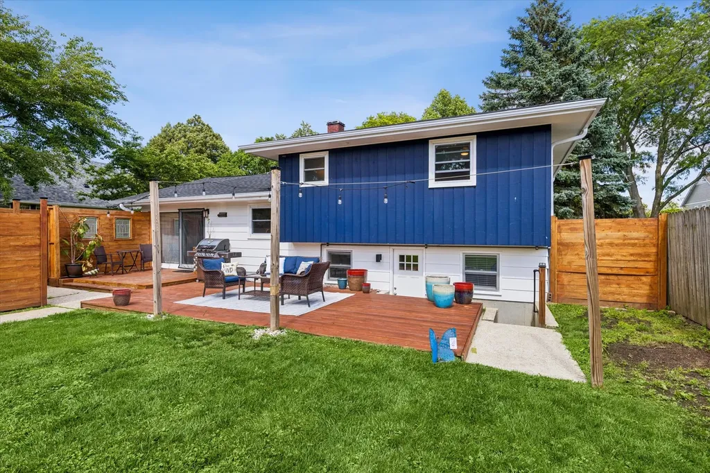 126 South Washington Street Westmont IL 60559