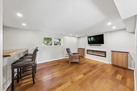 126 South Washington Street Westmont IL 60559